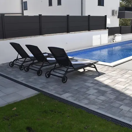 Dalija * Biograd Na Moru