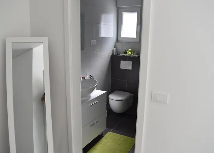 Dalija ビオグラード・ナ・モル